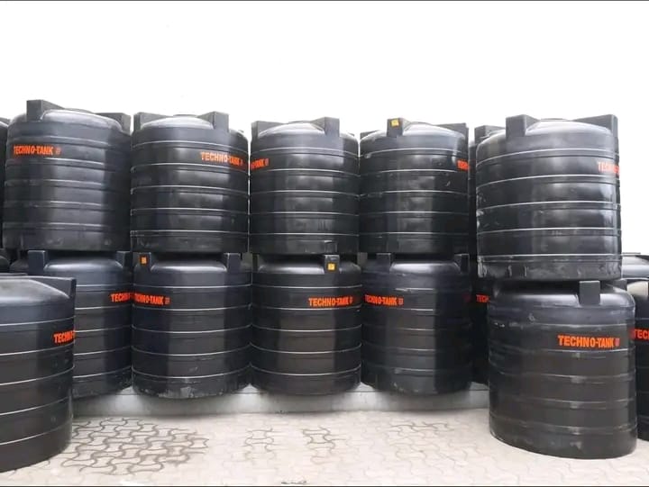 1000 litre water tank